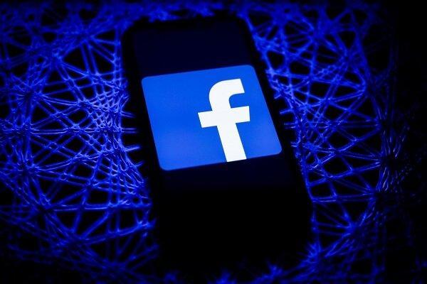 فیس بوک درباره تبعیض به نفع سلبریتی ها بازخواست می گردد
