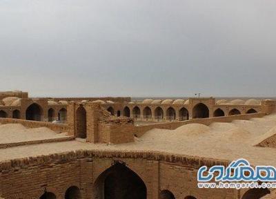 کاروانسرای دیر گچین قم؛ مادر کاروانسراهای ایران